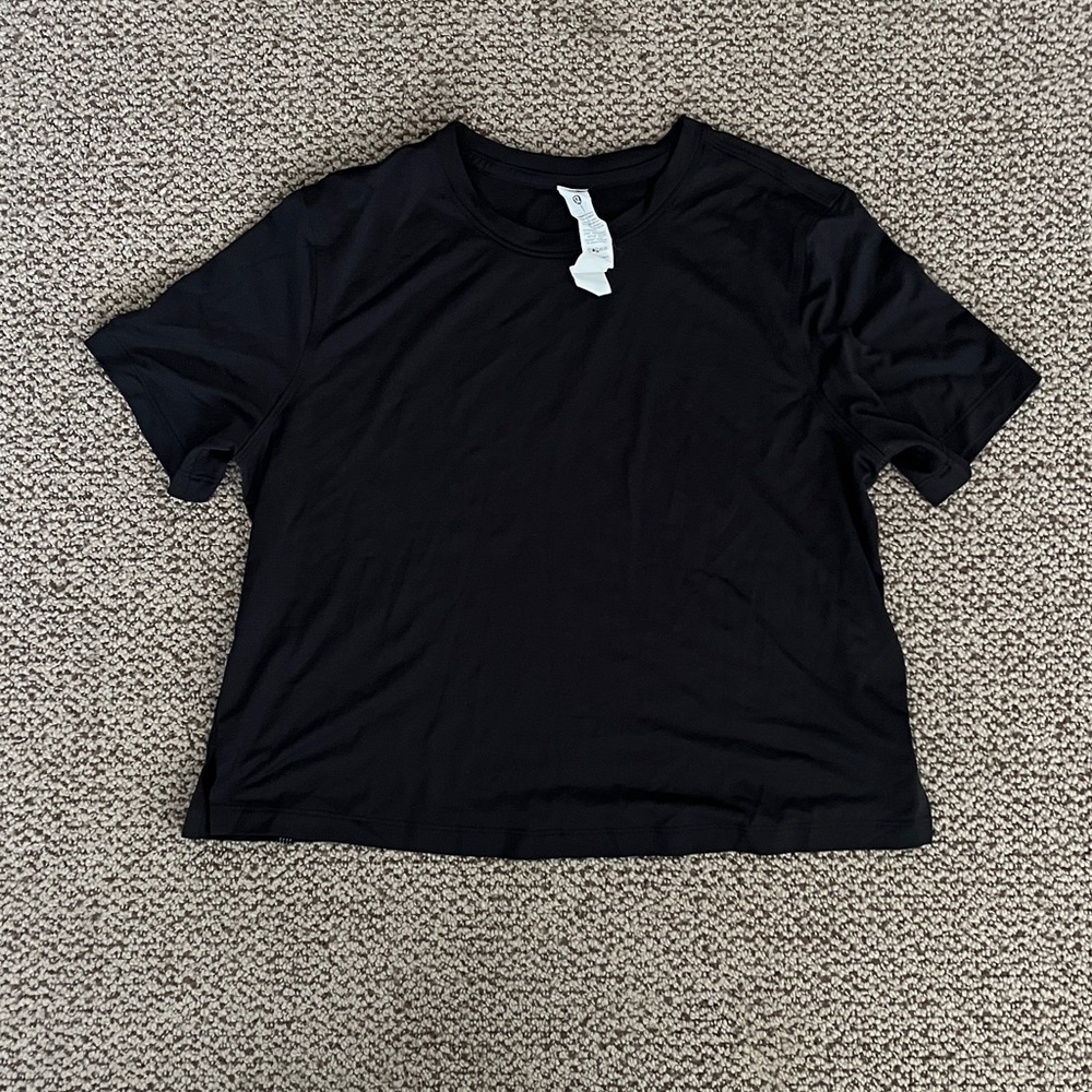 Lululemon short sleeve